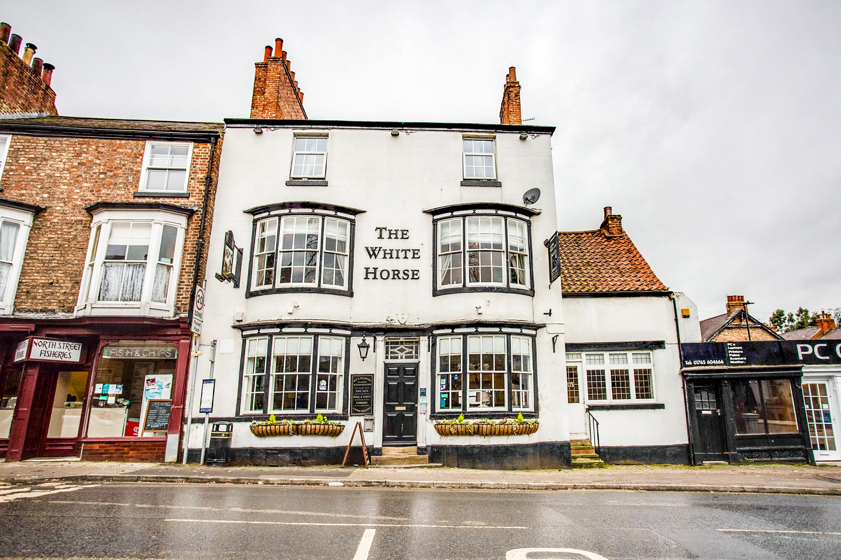 Oyo The White Horse, Ripon North Yorkshire Hotel Exterior photo